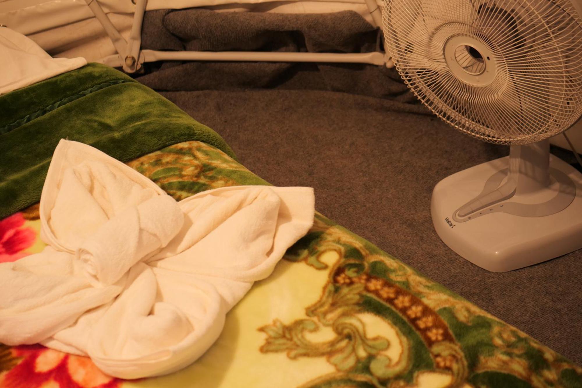 Dome Tents Hedreung Rakthai Camping บ้านรักไทย ภายนอก รูปภาพ